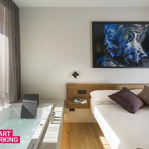 Aera Luxury Suites By Wonderful Italy Apartment
