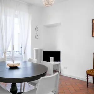 Torretta 4 By Design Apartment