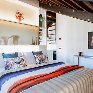 Pgrhome Coral Loft Apartment