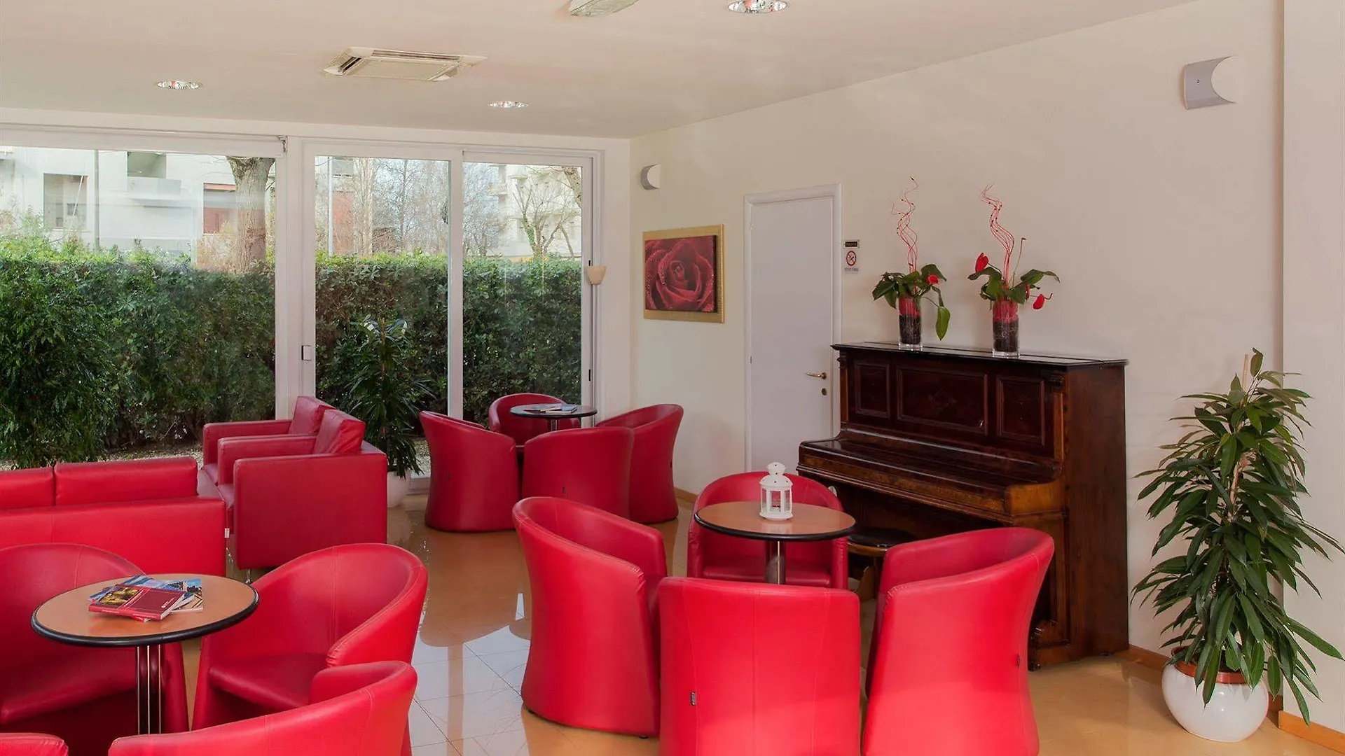 Hotel Bahama Rimini 3*,