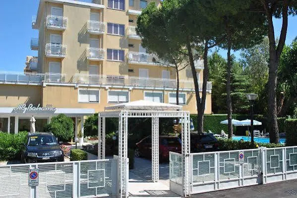 Hotel Bahama Rimini 3*,  Italy